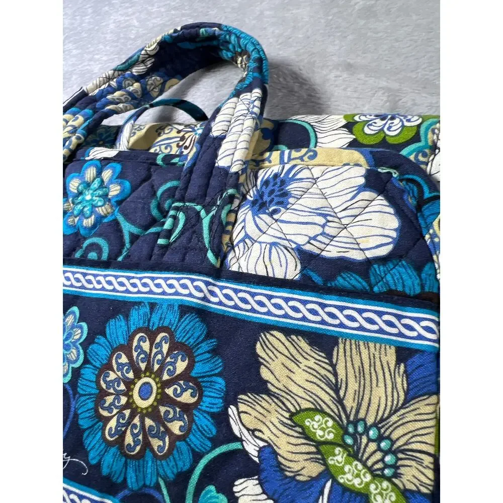 Vera Bradley Mod Blue Floral Hanging Makeup Travel Organizer Cosmetic Case